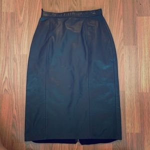 Leather skirt